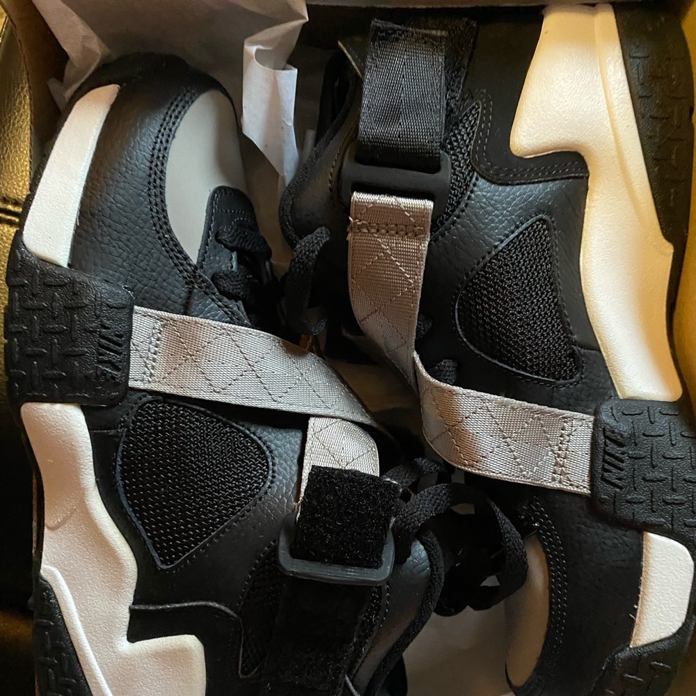 Nike Air Raid BNIB